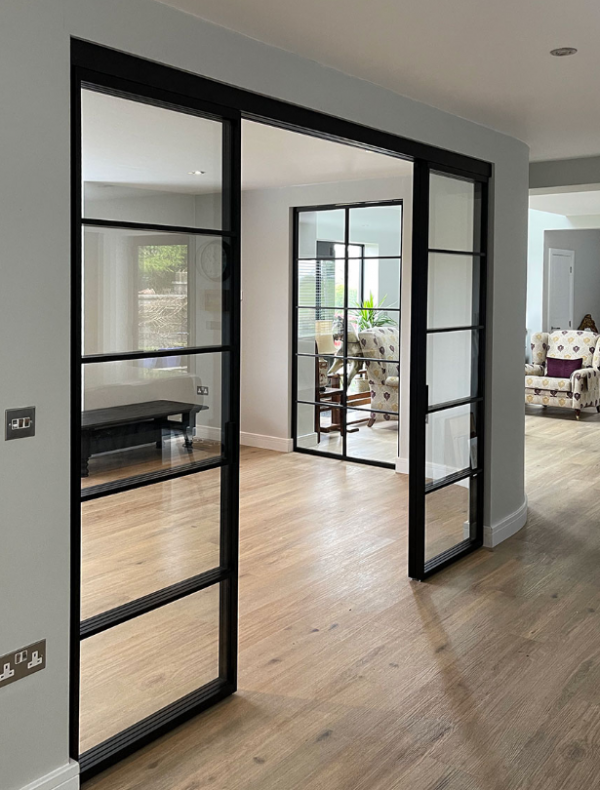 Pintu Geser Besi Bergaya Pabrik